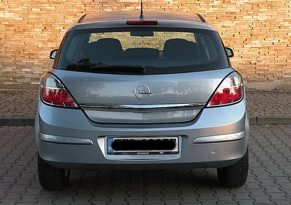 Opel Astra cena 15900 przebieg: 180300, rok produkcji 2009 z Raszków małe 497